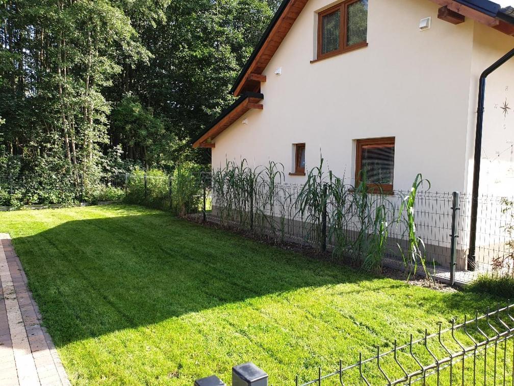 Osada Cztery Pory Roku - Dom Jesien Villa Kopalino Exteriör bild