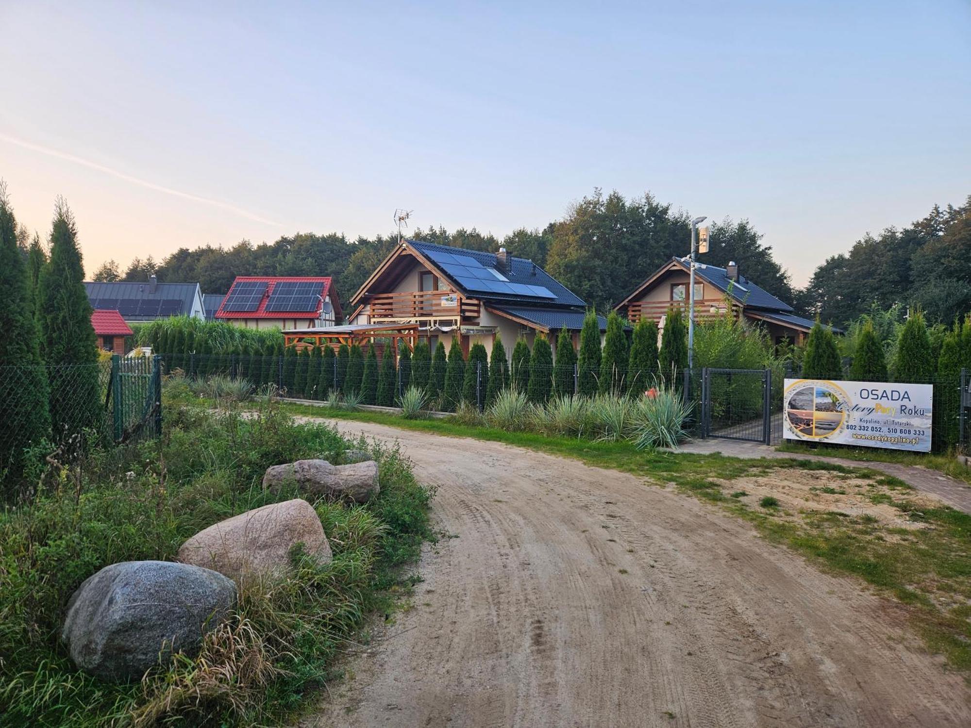 Osada Cztery Pory Roku - Dom Jesien Villa Kopalino Exteriör bild